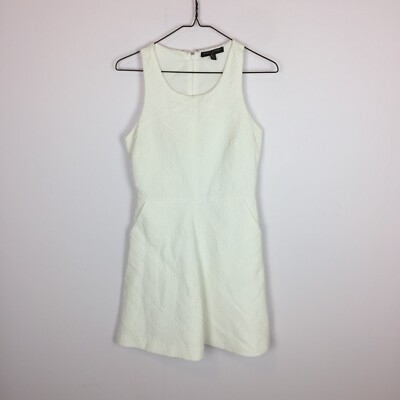 Banana Republic Fit & Flare Dress Sz 4P Womens Petite White Textured  Sleeveless | eBay