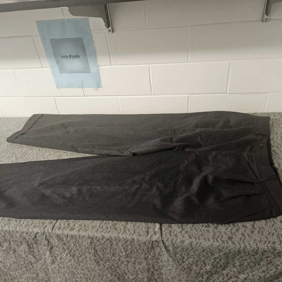 Kirkland Dress Pants Mens 34x30 Charcoal Gray Wool Made In Italy Super 100's - Image 4 of 4