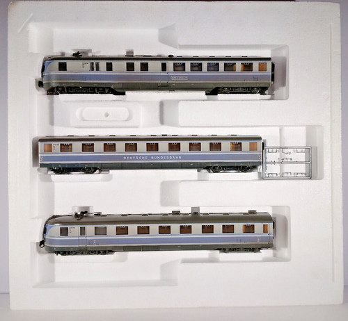 (SY2656) Liliput 12640 Triebwagenzug SVT 06 der DRG, DC H0, OVP | Condition: Gebraucht