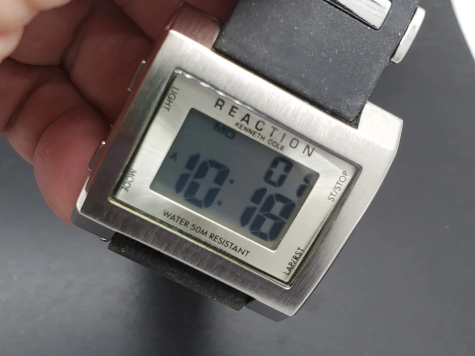 REACTION TM KENNETH COLE A126-03-RK5056 LCD S/S QUARTZ MEN'S WATCH - image 4 of 4