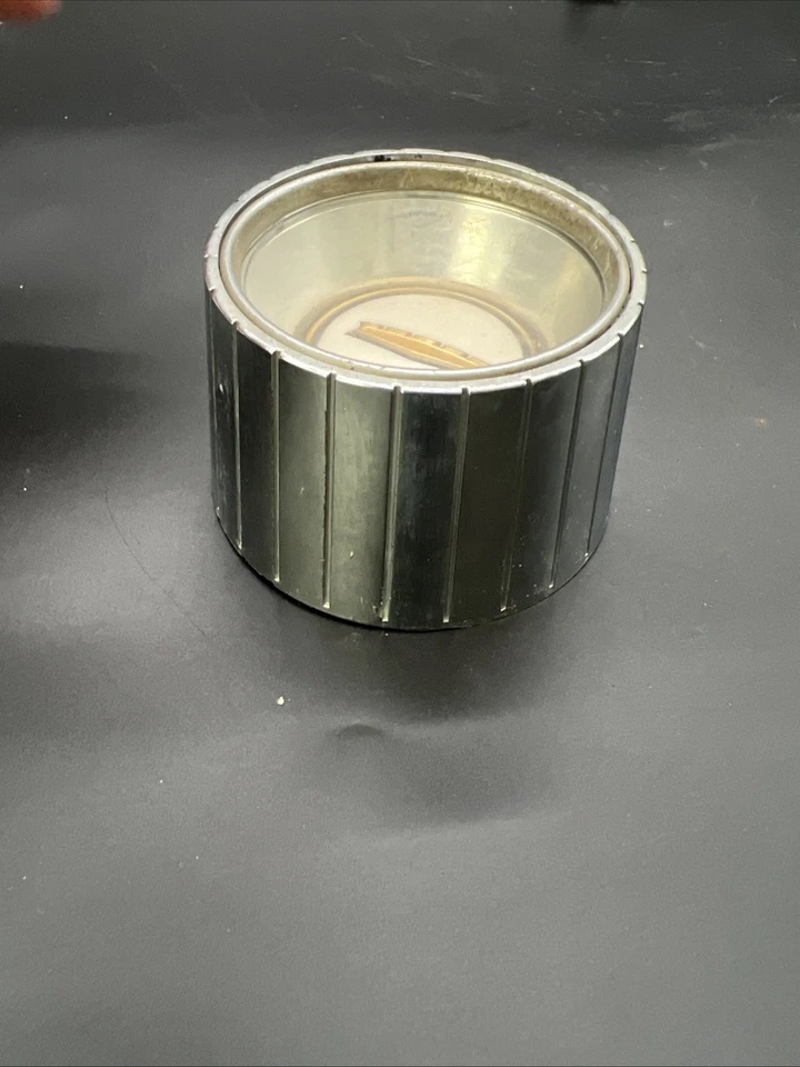 Chrysler Newport 1962 botón de bocina Foto 3 de 4