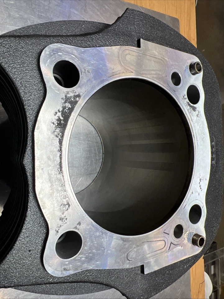 Revolution Performance HD Milwaukee 8 124” Cylinder #5225 Foto 4 de 4