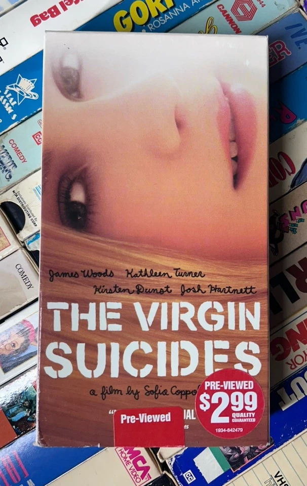 The Virgin Suicides VHS Tape Rare 2007 Blockbuster “Pre-Viewed” Sealed HTF OOP - Bild 2 von 4