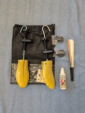 Kevenanna Shoe Stretcher Plastic Trees Adjustable Length & Width 2 pcs Yellow