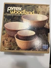 4 Piece Pyrex Woodland 400-6 Factory Sealed Unopened Mixing Bowl Set