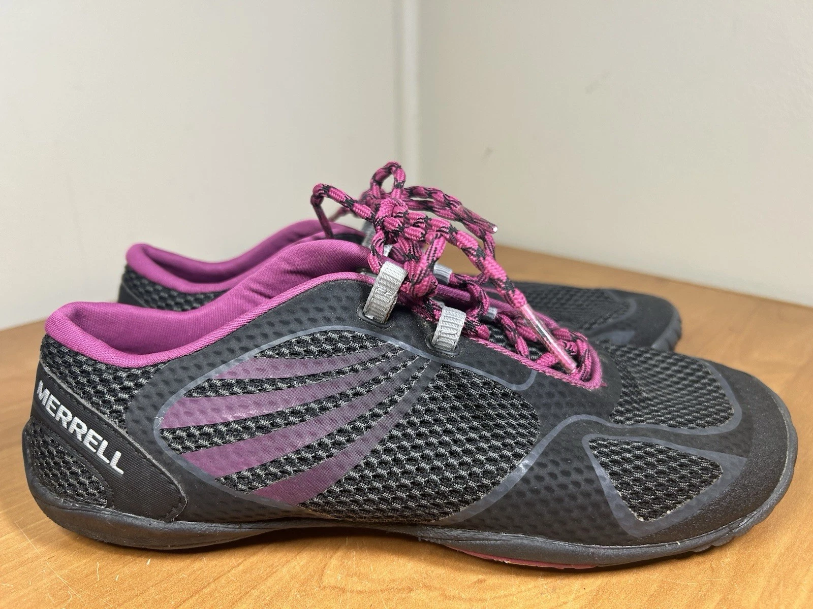 Merrell Pace Glove 2 Trail Running Shoes Women US Size 7 (J48092) Black/Purple