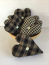 Set of 6 Homespun Black print fabric Bowl Fillers Hearts Tucks ornies decor