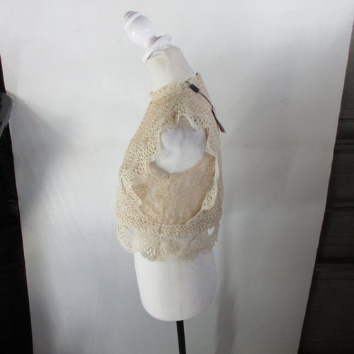Chicwish Women's Sheer Lace Top in Beige Size Medium - Picture 5 of 9