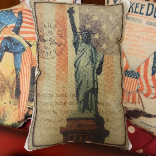 Patriotische Freiheitsstatue Vintage inspiriert Steckkissenklammer/Türhänger  - Bild 1 von 2