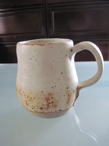 Hand Thrown Stoneware Pottery Mug 16 oz. NEW