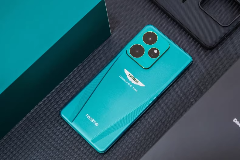 realme GT7 アストン　マーチン　スマートフォン 本体 24GB/1TB Smartphone 5G Realme GT7 Aston Martin F1 Limited Edtion 24GB