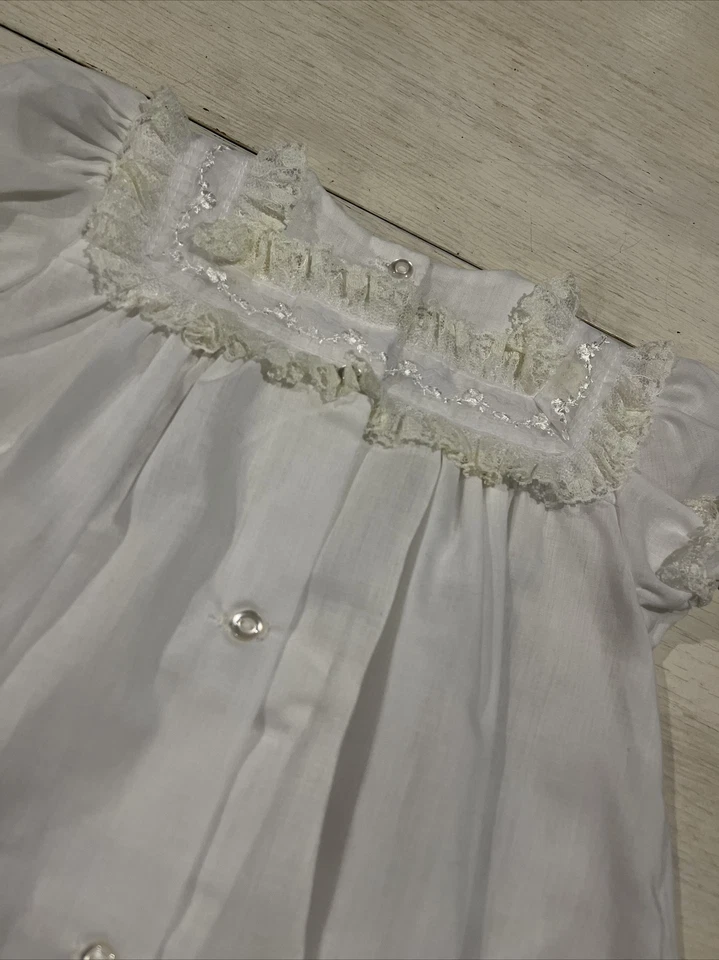 Vestido de bebé vintage 6/9 meses blanco mezcla de algodón vestido de bautizo encaje Foto 3 de 4
