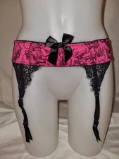 Gorgeous Pink Black floral lace SEVEN 'TIL MIDNIGHT suspender belt size L (TV)