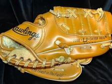 Rawlings RBG155 Deep Well Pocket 9 1/2" Youth Baseball Glove RHT Andre Dawson