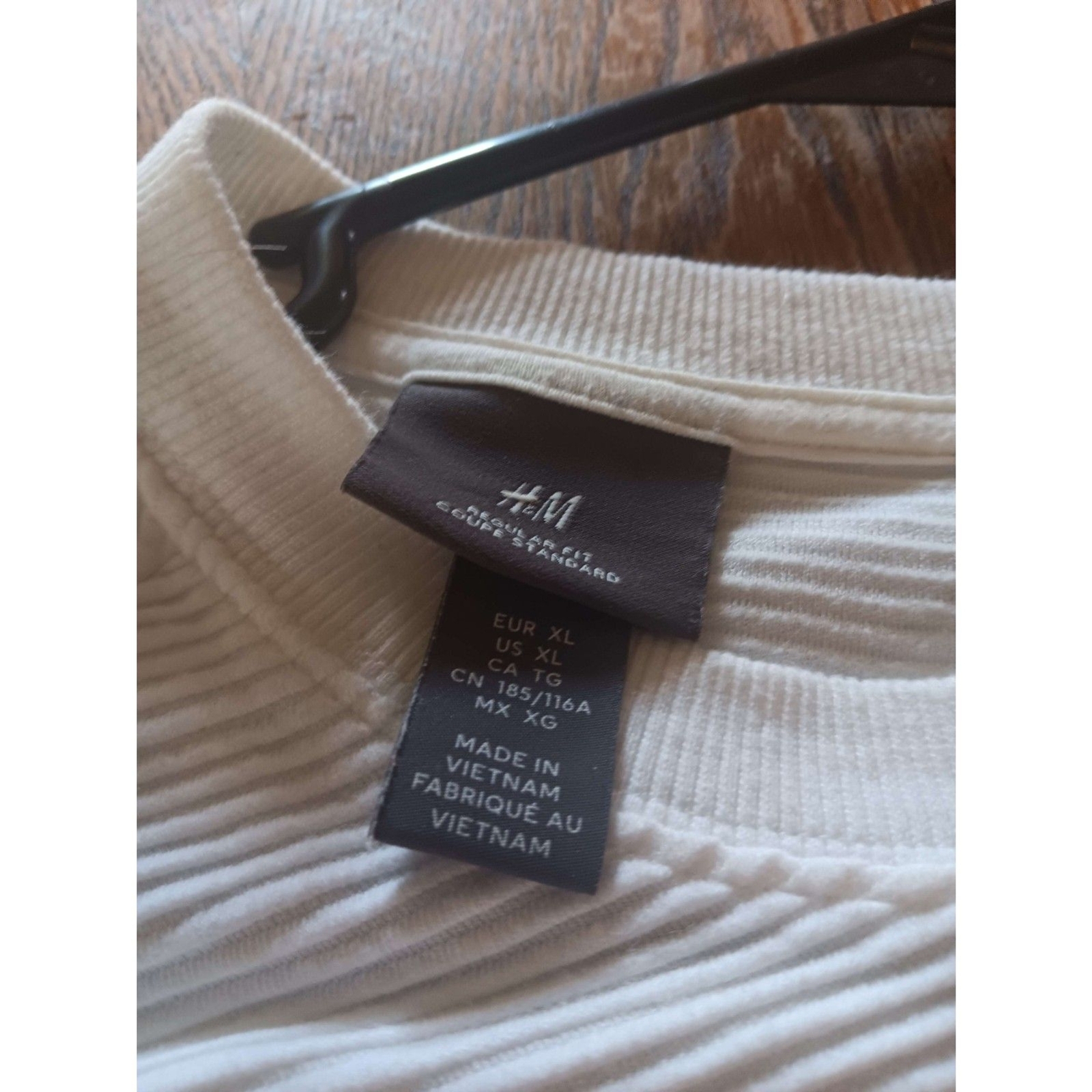 H&M Knit Striped Pattern Solid White Sweater Men'… - image 2