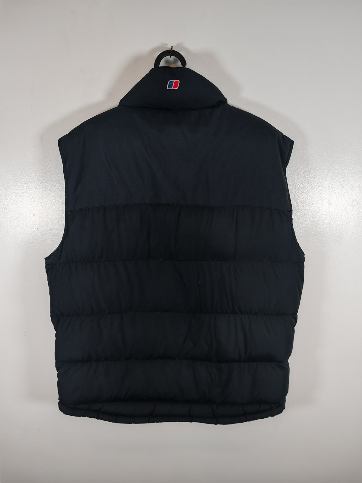 Berghaus Down Puffer Gilet Vest Body Warmer Men's Size Medium Black image 2