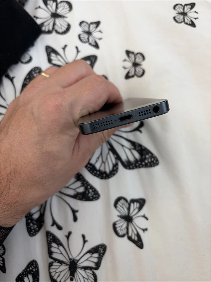 Apple iPhone 5 A1428 iOS 7 !!! 32gb Nero Black 4108 - Immagine 3 di 4