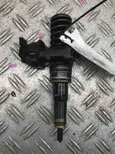 Einspritzdüse Injektor VW Golf IV (1J) 1.9 TDI 74kW 101PS 038130073AG 