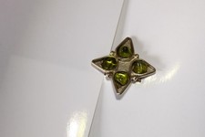 sterling silver peridot ring size 7 with 4 mounted stones artisan style