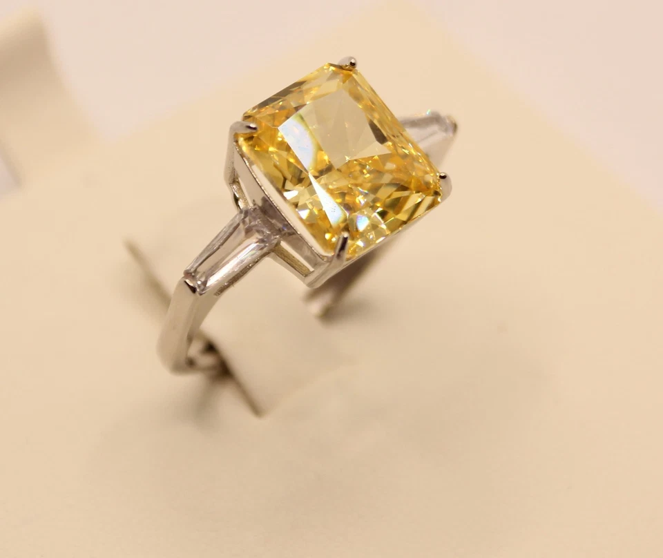 ANELLO IN ARGENTO ZIRCONE GIALLO TAGLIO SMERALDO MIS 17 REGOLABILE EXPLOIT - Immagine 2 di 4