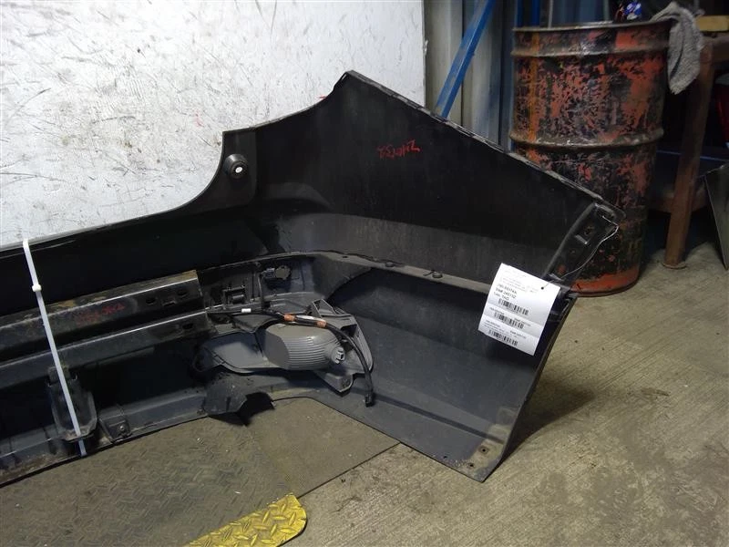 FRONT BUMPER Land Rover LR4 2014 14 2015 15 2016 16 Black 1340844 - Image 4 of 4