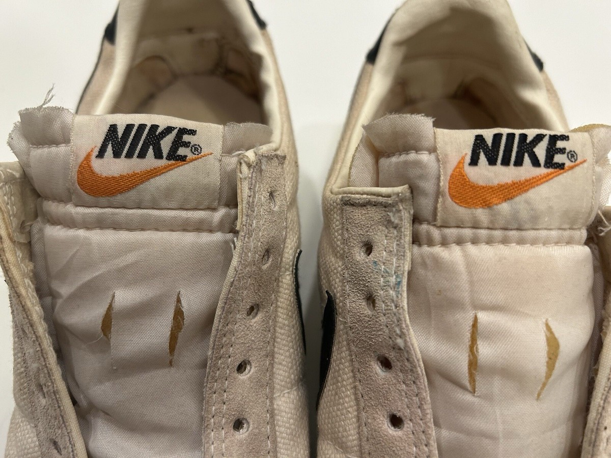 Nike Victory Vintage 1970s Soccer Cleats Size 8 Rare and New