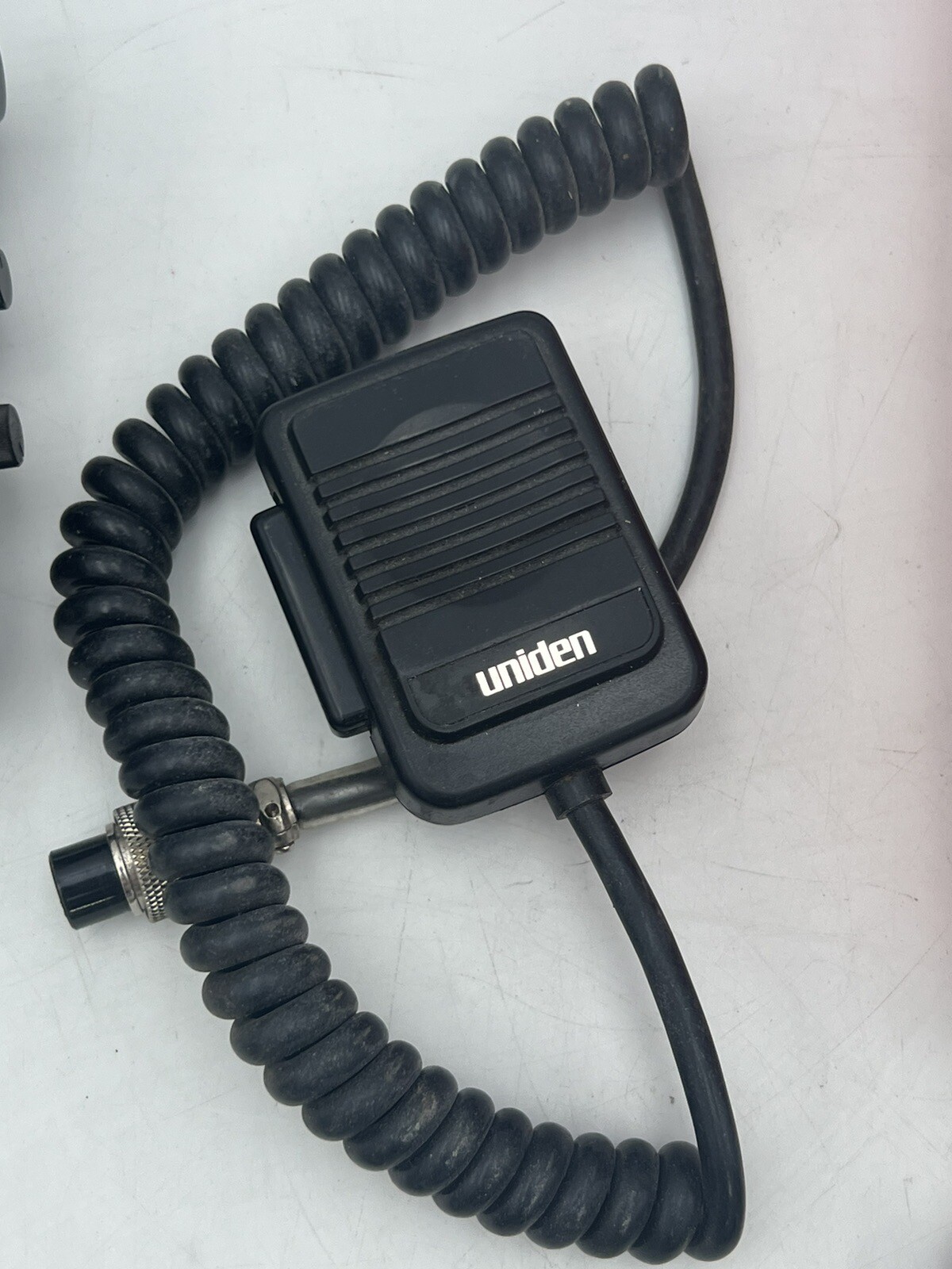 Uniden PRO510XL 40 Channel CB Radio w/ Antenna, Coax Radio Shack SWR