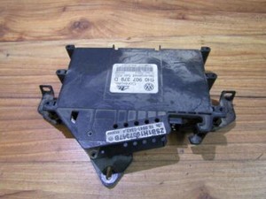 1H0907379D Steuergerät ABS 10.09410320.4 Volkswagen Golf DE115009-85