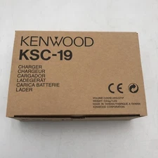 NOS Kenwood KSC-19 Regular Rate Single Unit Desk Charger KNB-16/17A/17B 220 V