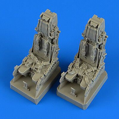 72011 QUICKBOOST 1/72 F4 EJECTION SEATS W/SAFETY BELTS 2