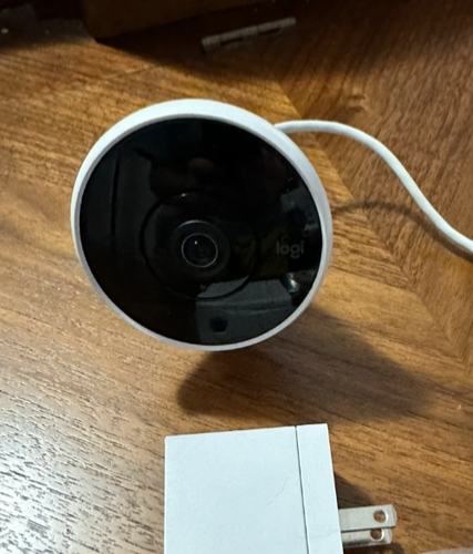 Logitech Circle 2 WIRED Home WiFi Security Camera Indoor/Outdoor - New & Sealed - Picture 2 of 5