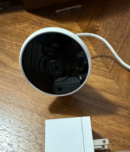 Logitech Circle 2 KABELGEBUNDENE Heim WiFi Überwachungskamera drinnen/Außen OFFENE BOX!! - Bild 1 von 4