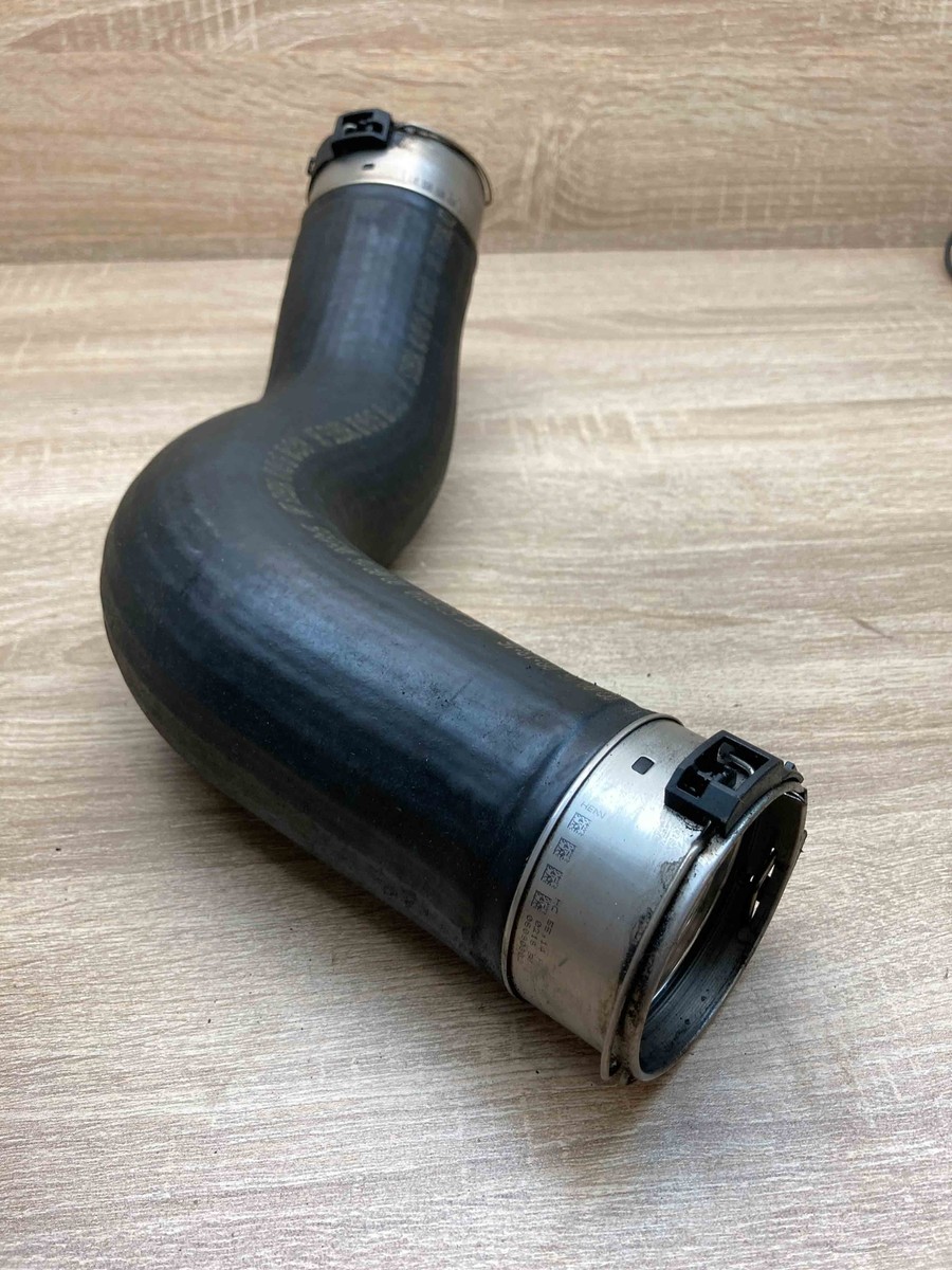 S21931A 06090302 BMW G series Cooling radiator water hose pipe OE 
