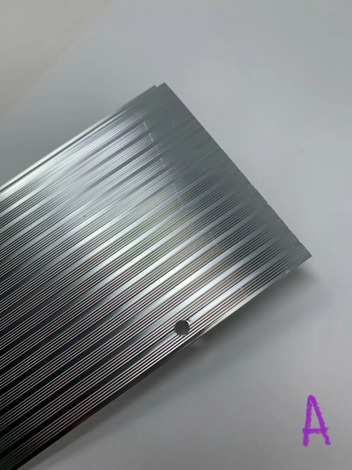 914 Porsche *segundo de fábrica* conjunto de placa de limiar de porta de alumínio anodizado brilhante - Imagem 4 de 4