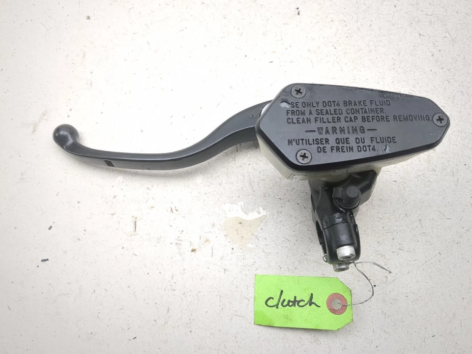 08 09 Cilindro maestro embrague Kawasaki Concours ZG1400 Foto 2 de 4
