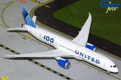 United Airlines B787-9 N61101 100 Jahre Maßstab 1:200 Gemini Jets G2UAL1258