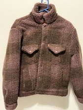 Levi's Cozy Vintage Relaxed Sherpa Trucker Jacket size Small