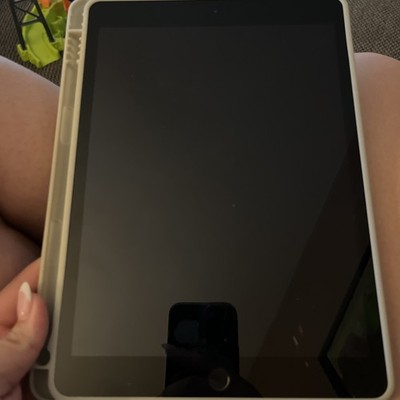 Apple iPad 10.2'' 8th Gen 2020 Wi-Fi 32GB Space Gray Fair