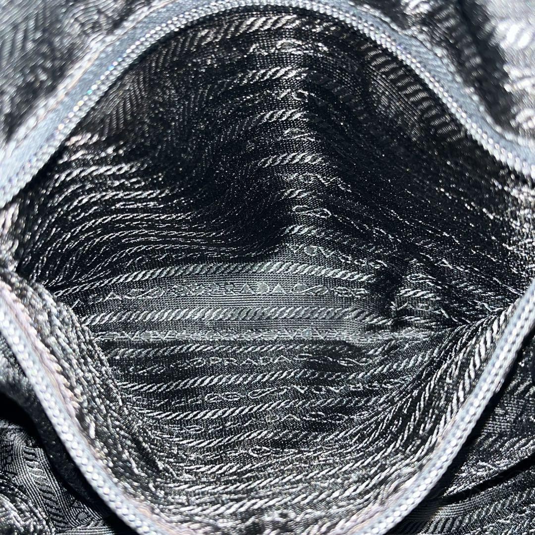 Prada Triangle Logo Black Nylon Shoulder Bag Vintage Authentic thumbnail 10