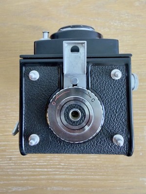 Vintage Yashica-Mat Copal-MXV Camera 80mm Twin Lens w/ Leather