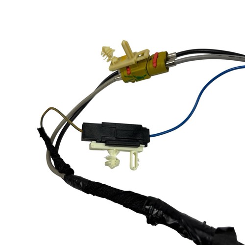 OEM 13-16 Escape Fusion Explorer Antenna w/Pigtails & Mounting Hardware - Picture 7 of 8