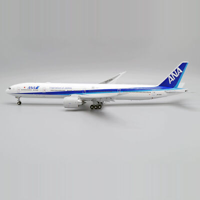 37CM 1:200 JC Wings ANA Boeing 777-300ER Passenger Airplane
