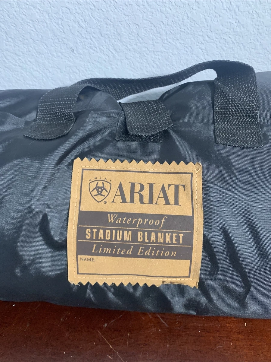 Ariat Stadium Blanket Waterproof Fleece Black Tan 48 X 58 Reversible