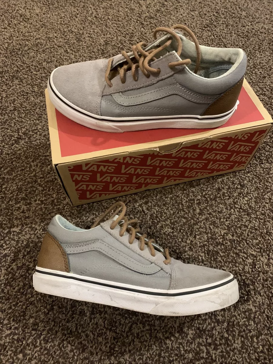 VANS Old Skool C L Boys Trainers. FROST GRAY ACID DENIM. Size 2.5. Shoe Kids