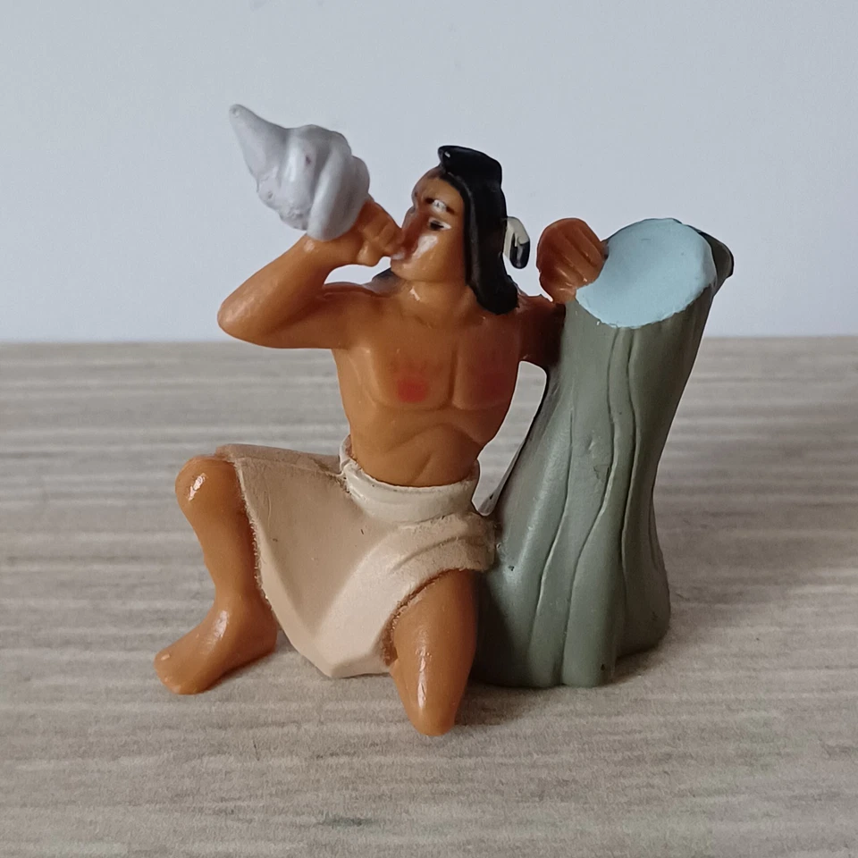 Mini-Figurine Publicitaire Nestlé Disney Pocahontas - Kokum - Photo 1/2