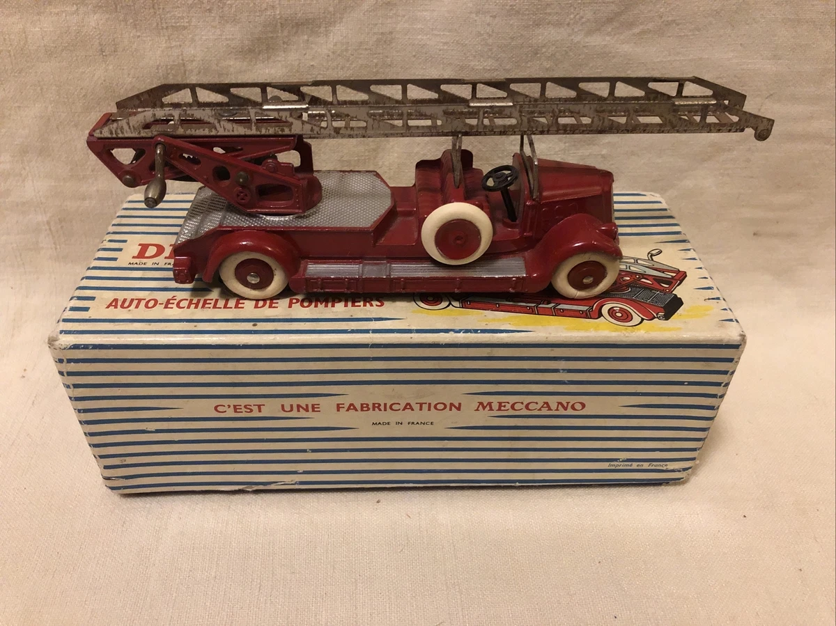 LOT DE 3 Camions De Pompiers Delahaye Dinky Toys 32D / Supertoys 899
