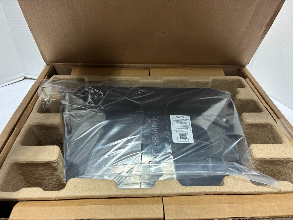 NETGEAR RAX43 AX5 WiFi 6 Router 4.2Gbps AX4200 Nighthawk (Renewed) - Image 2 of 4