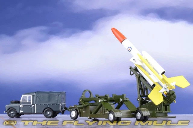 Oxford Diecast 1:76 RAF 3-Piece Bloodhound Missile Set - Image 2 of 4