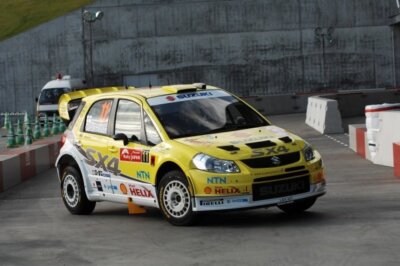 Toni Gardemeister (FIN) Suzuki SX4 WRC on the shakedown stage 2008 Photo 1