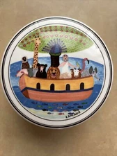 Villeroy & Boch Naif Noah's Ark Porcelain Trinket Box 3" Round x 2" High